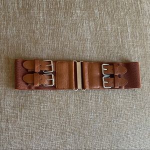 Brown buckles belt
